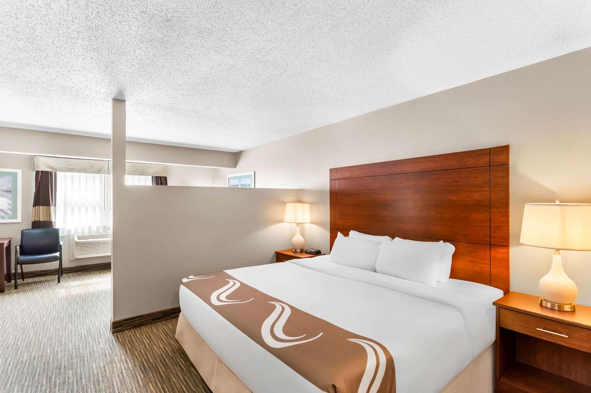 Quality Inn & Suites Gorham Exteriör bild